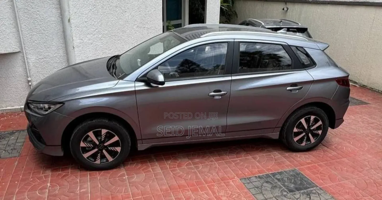 New BYD E2 43 kWh 94 hp FWD 2025 Gray