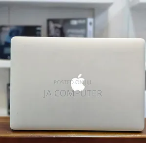 New Laptop Apple MacBook Pro 2015 16GB Intel Core I7 SSD 256GB