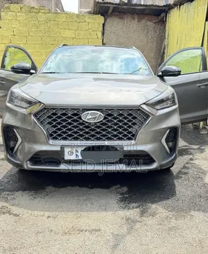 Photo - Hyundai Tucson 2020 Silver