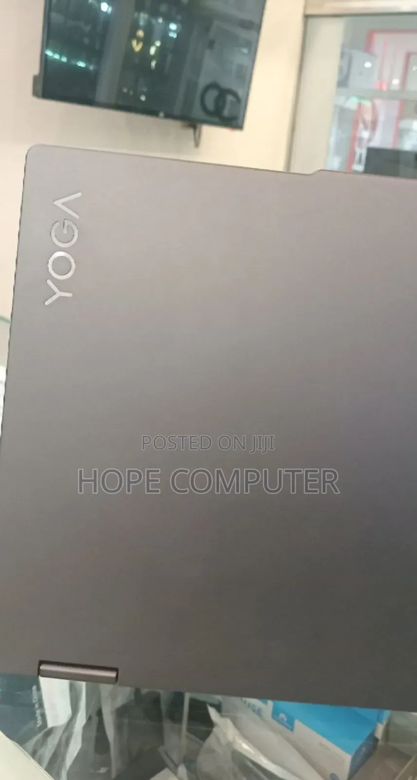 New Laptop Lenovo Yoga 7i 16GB Intel Core Ultra 7 SSD 1T