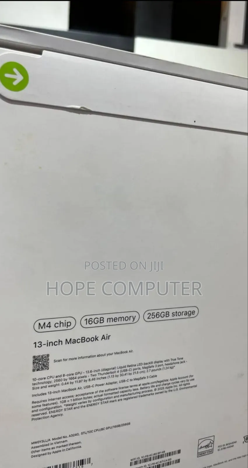 New Laptop Apple MacBook Air 2025 M4 13-Inch 16GB Apple M4 SSD 256GB