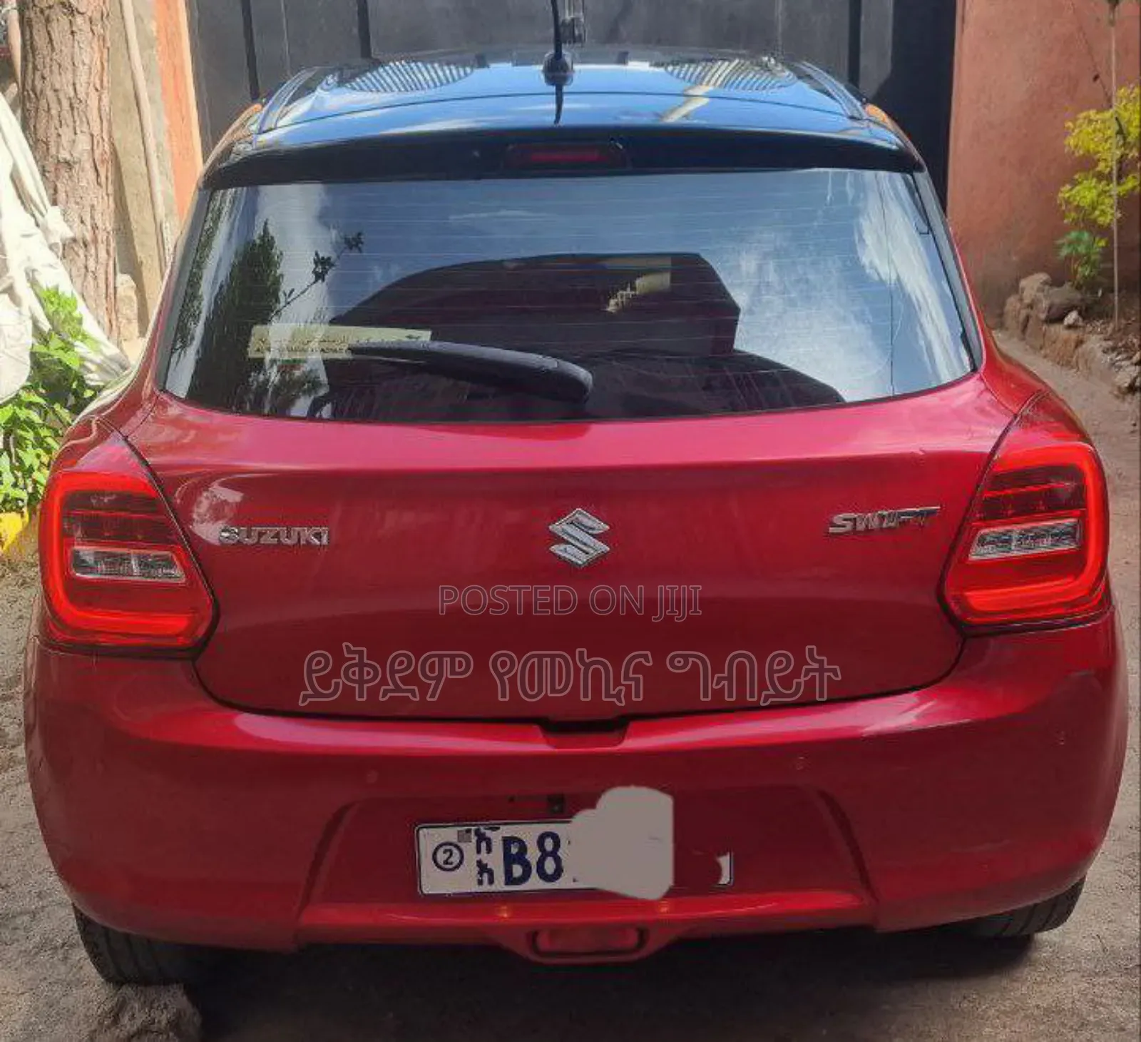 Suzuki Swift 2020 Red