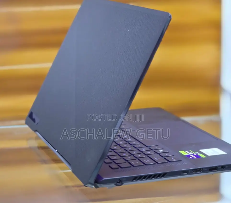 New Laptop Asus ROG Zephyrus G15 16GB Intel Core I9 SSD 1T