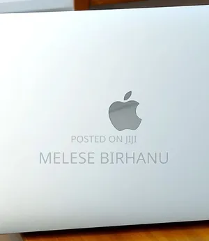 Photo - New Laptop Apple MacBook Pro 2020 M1 8GB Apple M1 SSD 512GB