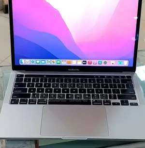 New Laptop Apple MacBook Pro 2020 M1 8GB Apple M1 SSD 512GB