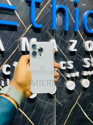 Apple iPhone 15 Pro 512 GB