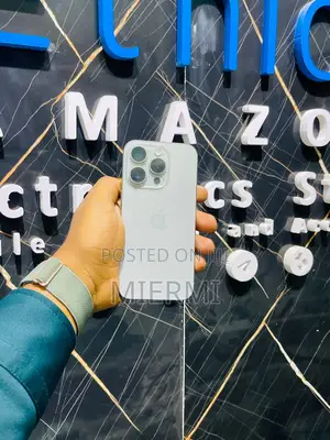 Apple iPhone 15 Pro 512 GB