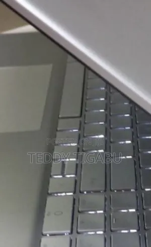 New Laptop HP Stream Notebook 8GB Intel Core I3 SSD 1T