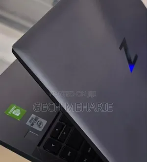 New Laptop HP Zbook Studio G7 32GB Intel Core I7 SSD 1T