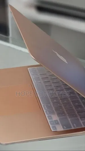 Photo - New Laptop Apple MacBook Air 2020 M1 8GB Apple M1 SSD 256GB