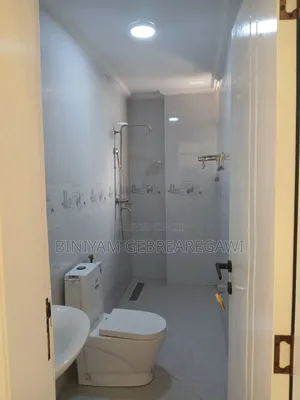 3bdrm Apartment in Apartment, Yeka for rent