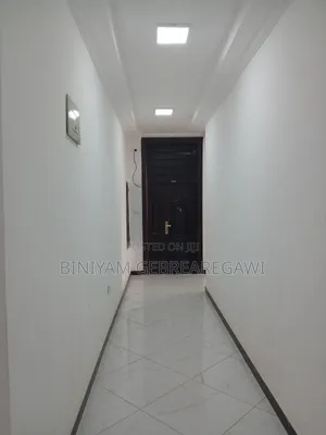 3bdrm Apartment in Apartment, Yeka for rent