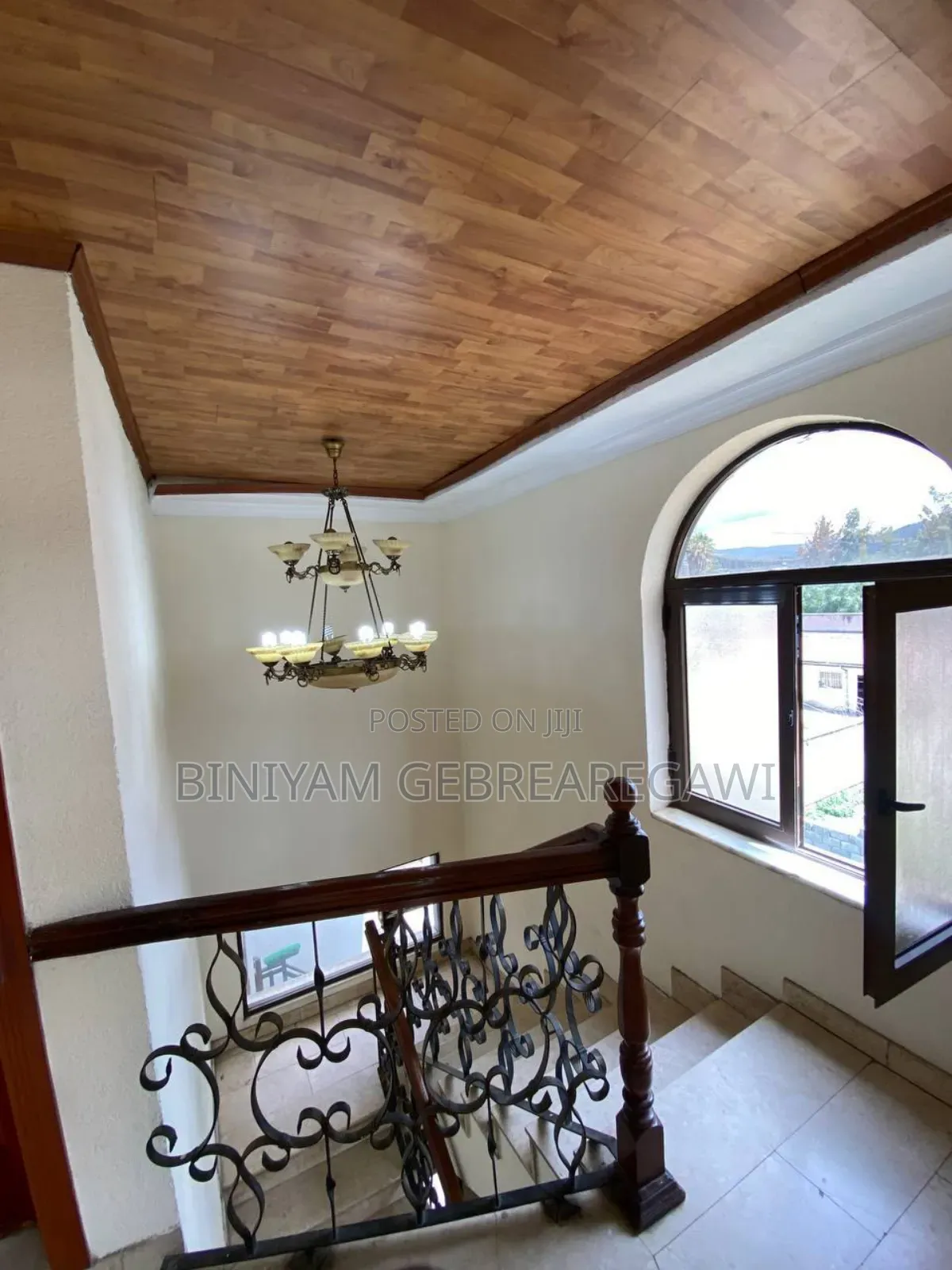 Furnished 2bdrm Apartment in Apartment, Yeka for rent