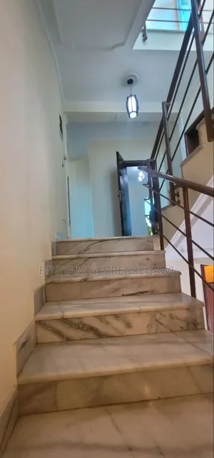 Furnished 7bdrm House in House, Yeka for rent