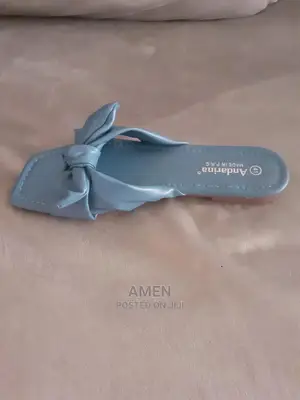 Photo - Comfortable Ladies Shoes