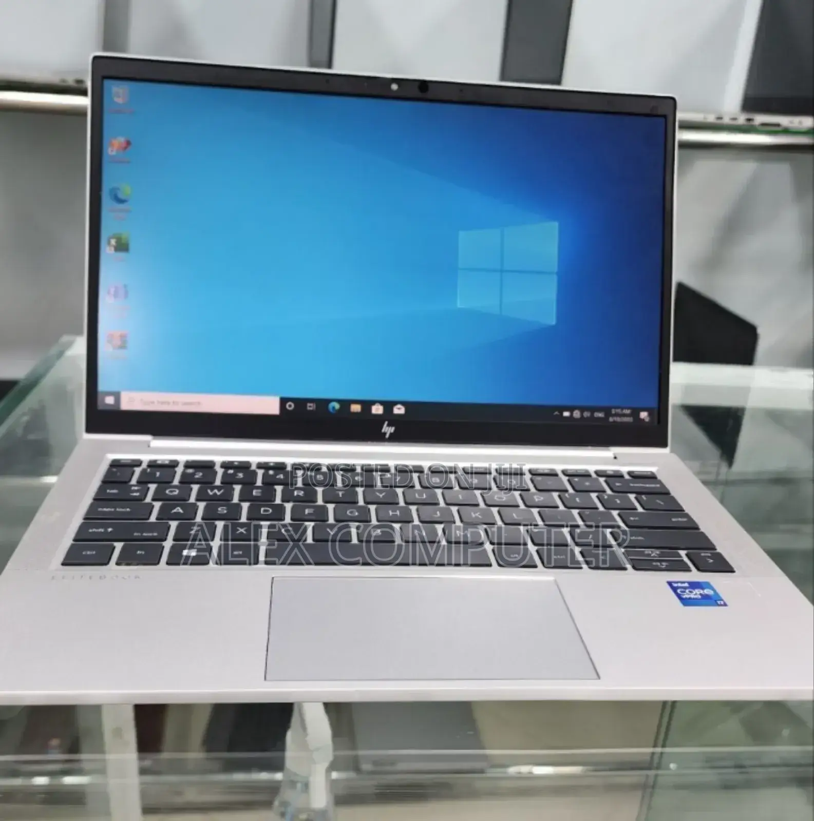New Laptop HP EliteBook 830 G8 16GB Intel Core I7 SSD 512GB