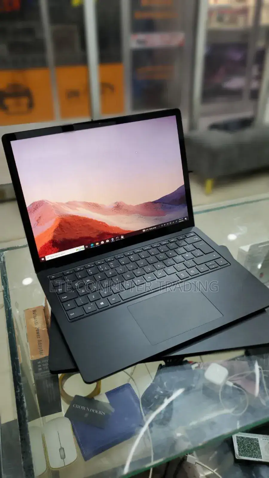 New Laptop Microsoft Surface 3 8GB Intel Core I5 SSD 256GB
