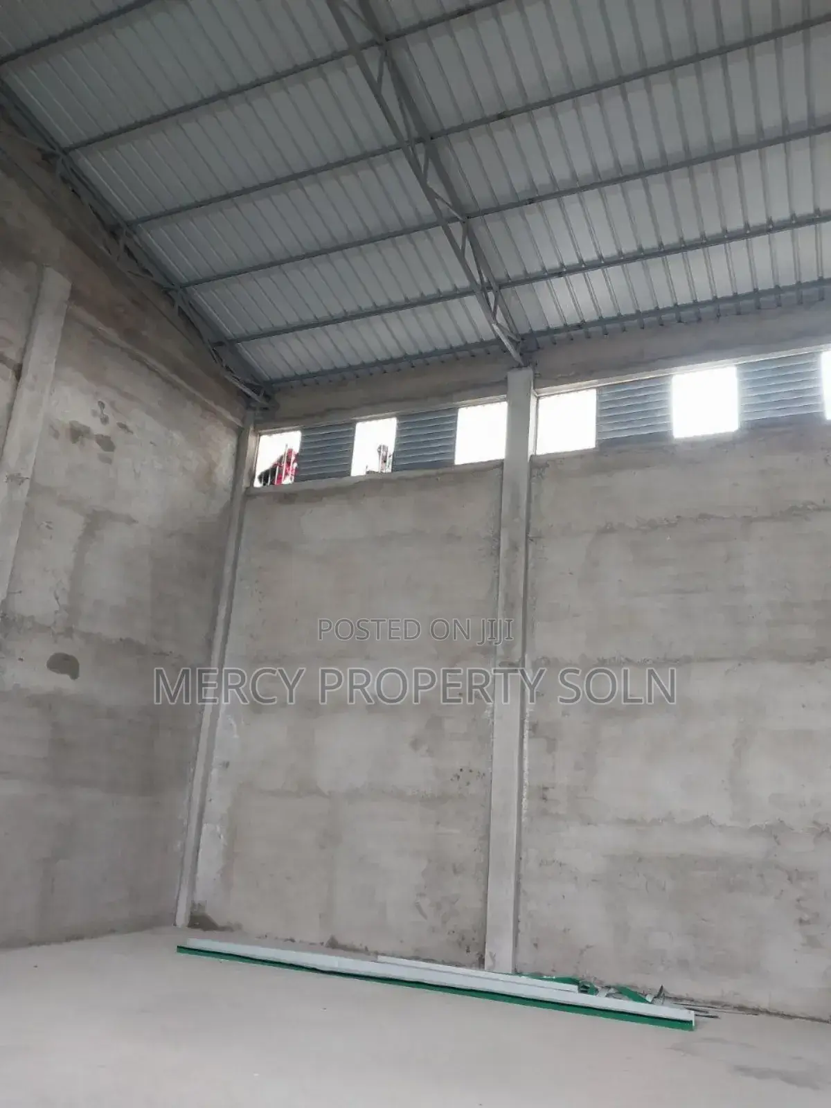 Warehouse (Store) for Rent