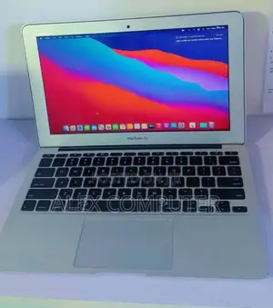 New Laptop Apple MacBook Air 2013 4GB Intel Core I5 SSD 256GB