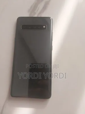 Samsung Galaxy S10 5G 256 GB Black