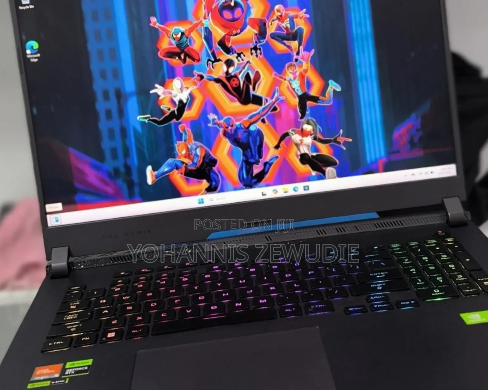 New Laptop Asus ROG Strix G17 32GB AMD Ryzen 9 SSD 1T