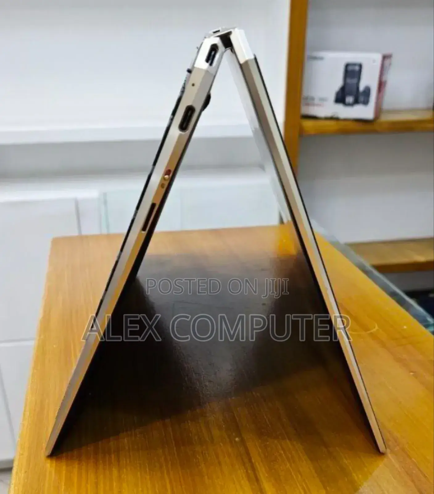 New Laptop HP Spectre 13 16GB Intel Core I7 SSD 1T