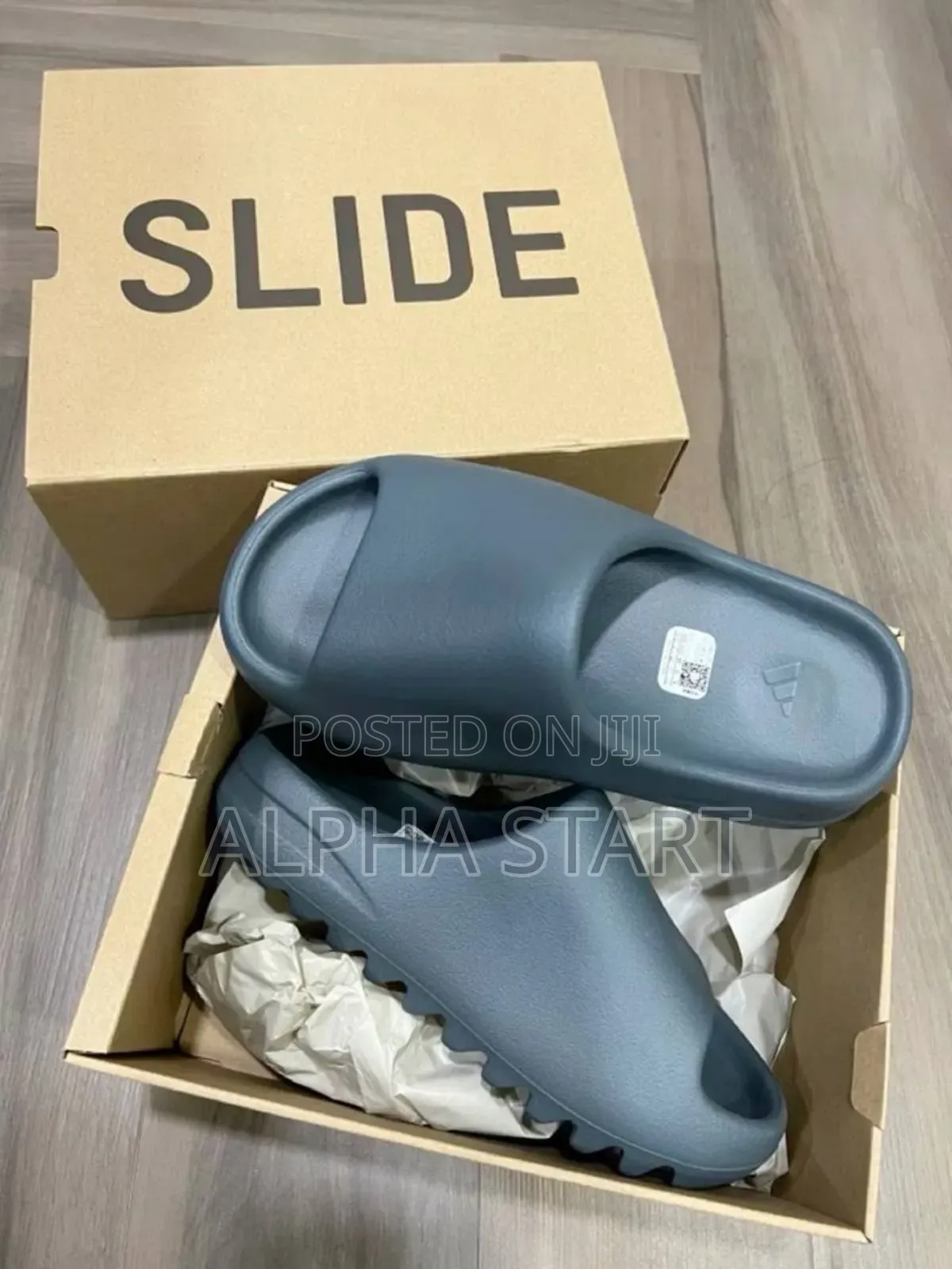 Yeezy Slide 
Slipper Master Quality Shoes for You