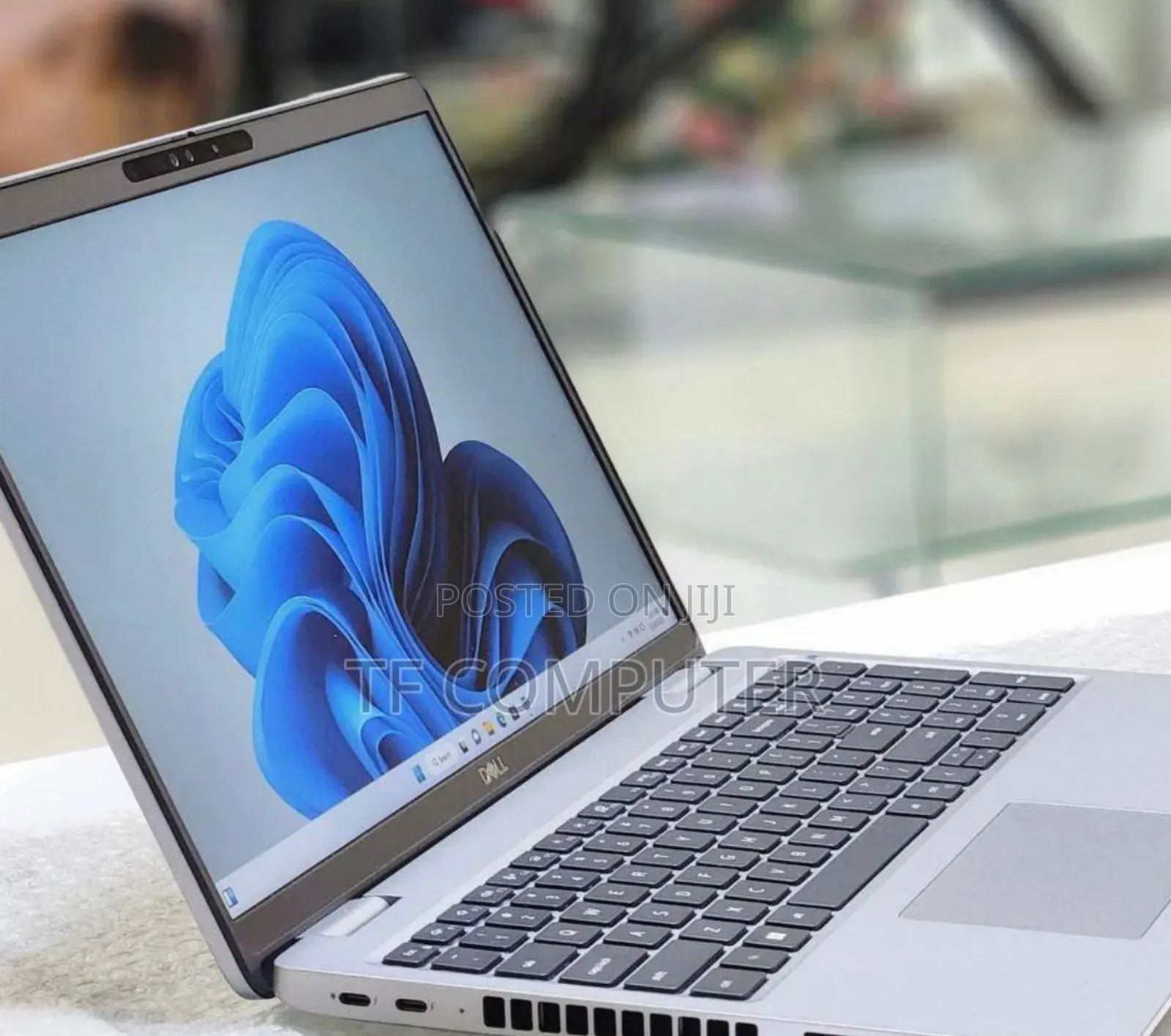 New Laptop Dell Latitude 5540 16GB Intel Core I7 SSD 512GB