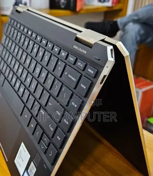 Photo - New Laptop HP Spectre 16GB Intel Core I7 SSD 1T