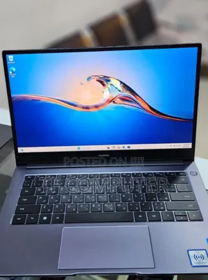 New Laptop Huawei Matebook D 15 8GB Intel Core I5 SSD 512GB