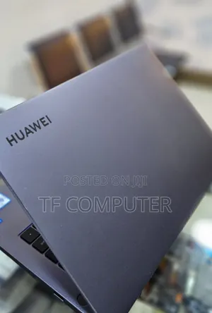 New Laptop Huawei Matebook D 15 8GB Intel Core I5 SSD 512GB