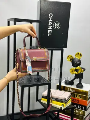 Photo - Chanel Ladies Quality Hand Bags