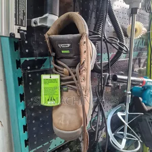 Photo - Vido Safety Shoes 
‎