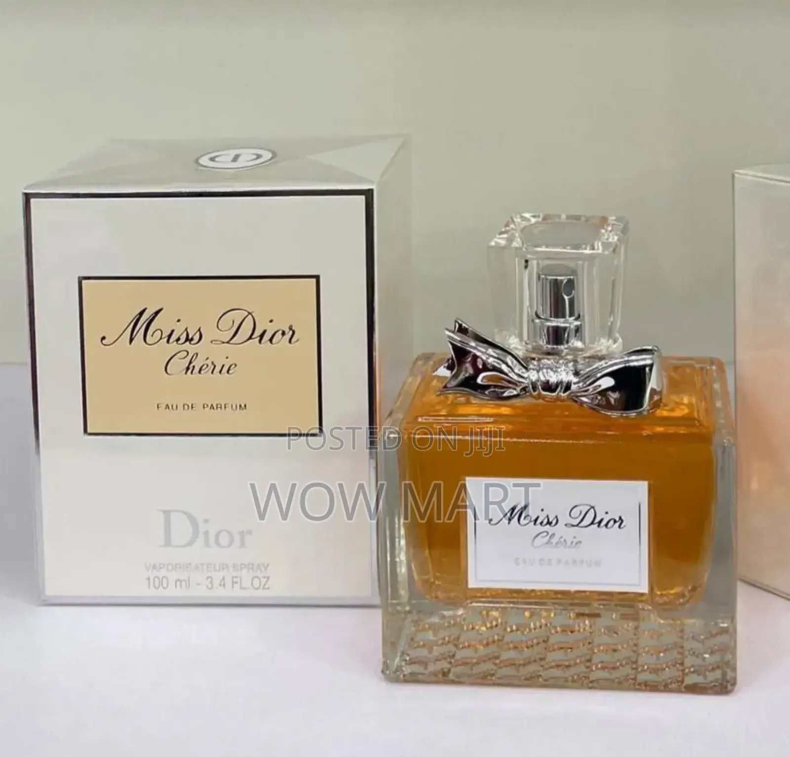 Moiss Dior Chérie Eau De Parfum Timeless Embrace of Elegance