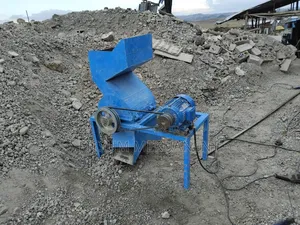 Over Size ኮሚቼ እና ድንጋይ መፍጫ Hammer Mill