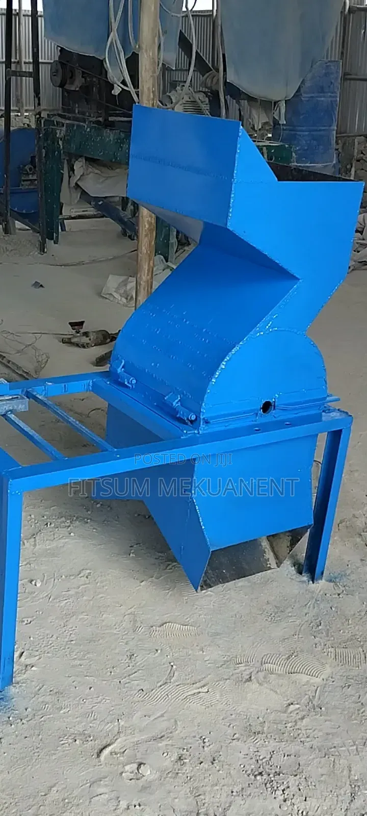 Over Size ኮሚቼ እና ድንጋይ መፍጫ Hammer Mill