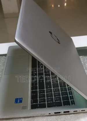 Photo - New Laptop HP Probook 11 EE G1 16GB Intel Core I5 SSD 1T