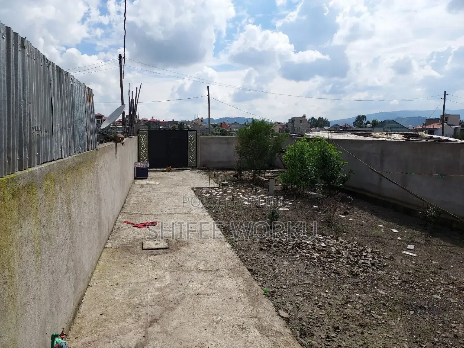 Furnished 2bdrm House in Tafo Around Ccd, Yeka for sale