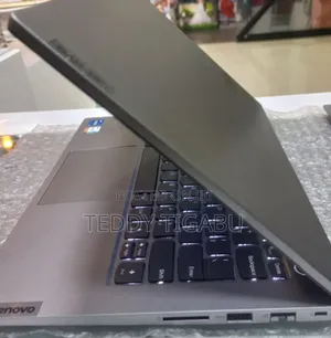 New Laptop Lenovo ThinkPad 10 16GB Intel Core I7 SSD 512GB