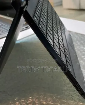 New Laptop Lenovo 2GB Intel Core I3 HDD 16 GB