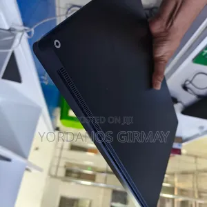 New Laptop Microsoft Surface Book 3 8GB AMD Ryzen 5 SSD 256GB