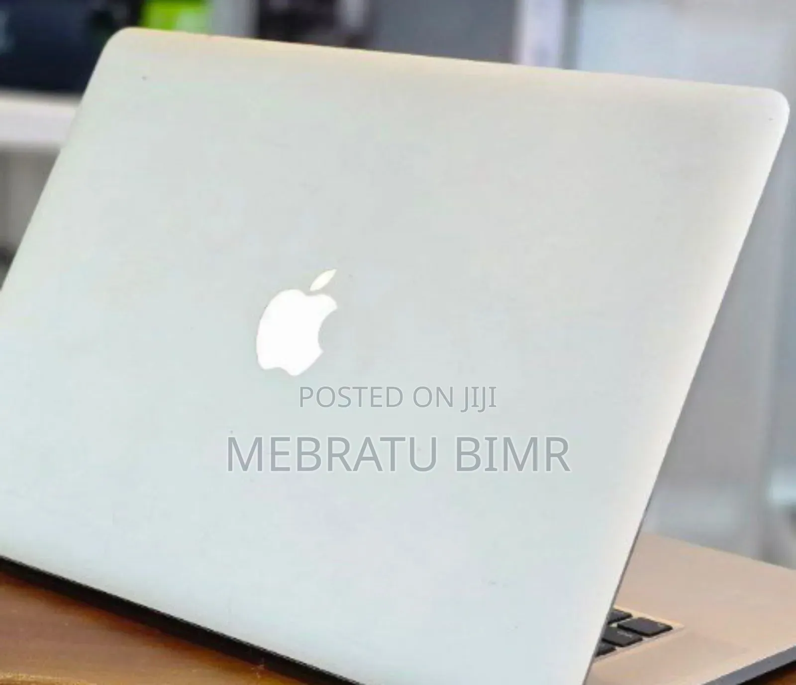 New Laptop Apple MacBook Pro 2015 16GB Intel Core I7 SSD 256GB