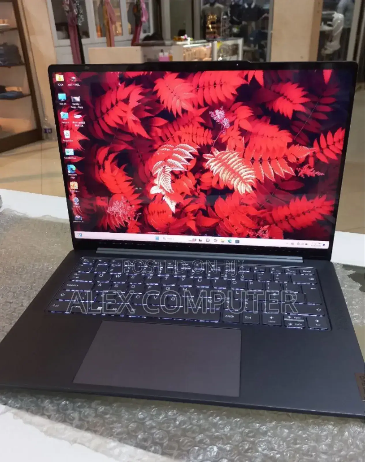 New Laptop Lenovo ThinkPad Yoga 32GB AMD Ryzen 7 SSD 1T