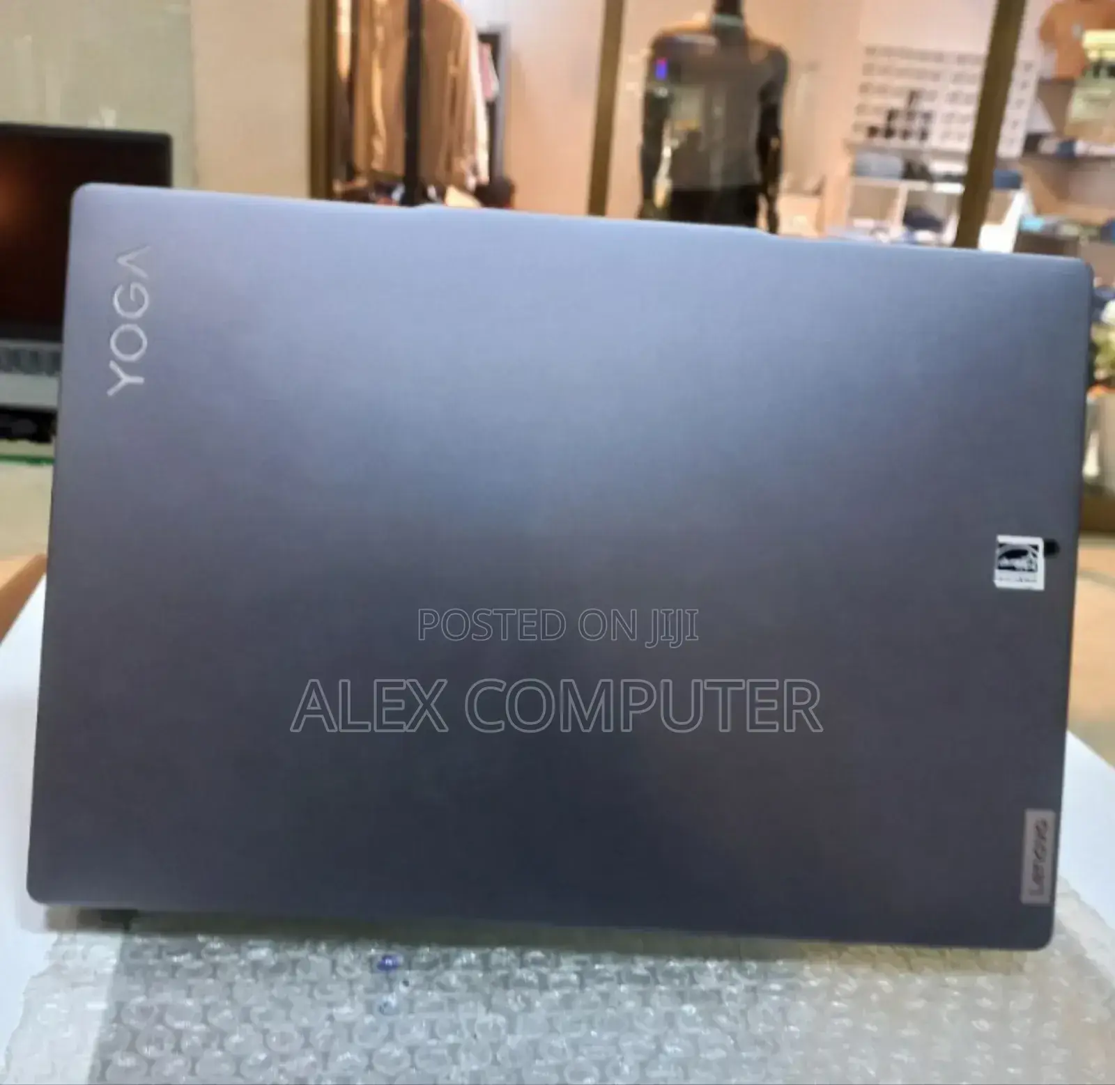 New Laptop Lenovo ThinkPad Yoga 32GB AMD Ryzen 7 SSD 1T