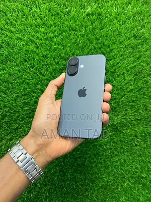 New Apple iPhone 16 128 GB Black