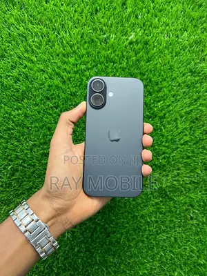 New Apple iPhone 16 128 GB Black