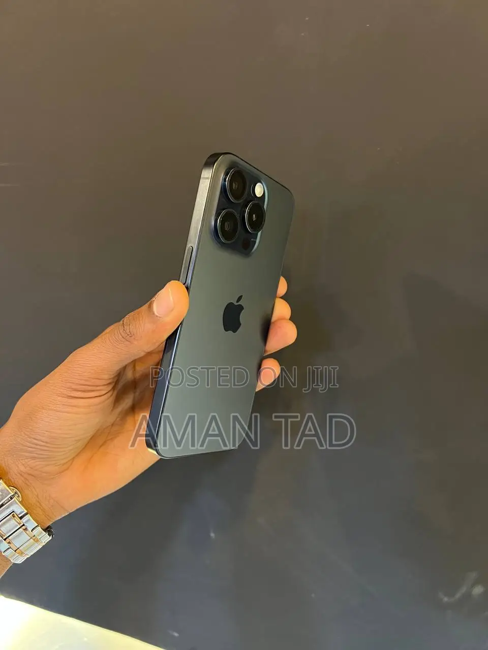 New Apple iPhone 15 Pro 128 GB Black