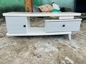 Tv Stand ( Tv Maskmchya )