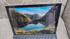 Photo - New Laptop Microsoft Surface Pro 7 8GB Intel Core I5 SSD 256GB