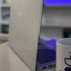 New Laptop Asus ZenBook UX303LA 32GB Intel Core I9 SSD 512GB